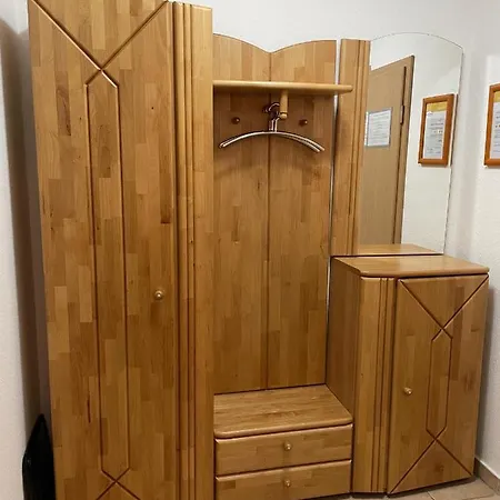 Апартаменты Juliane In Der Zum Kronprinzen Direkt Gegenueber Der Saarow Therme