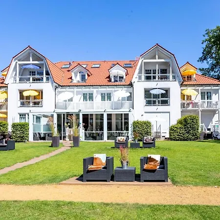 Juliane In Der Zum Kronprinzen Direkt Gegenüber Der Saarow Therme Apartment