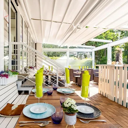 Апартаменты Juliane In Der Zum Kronprinzen Direkt Gegenueber Der Saarow Therme Бад-Заров